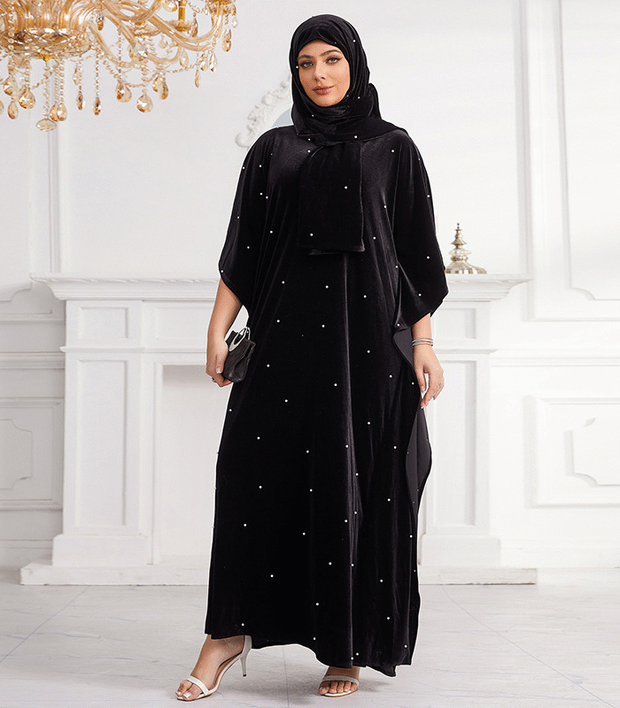 Alternative view of East African Somali abaya, With Headscarf