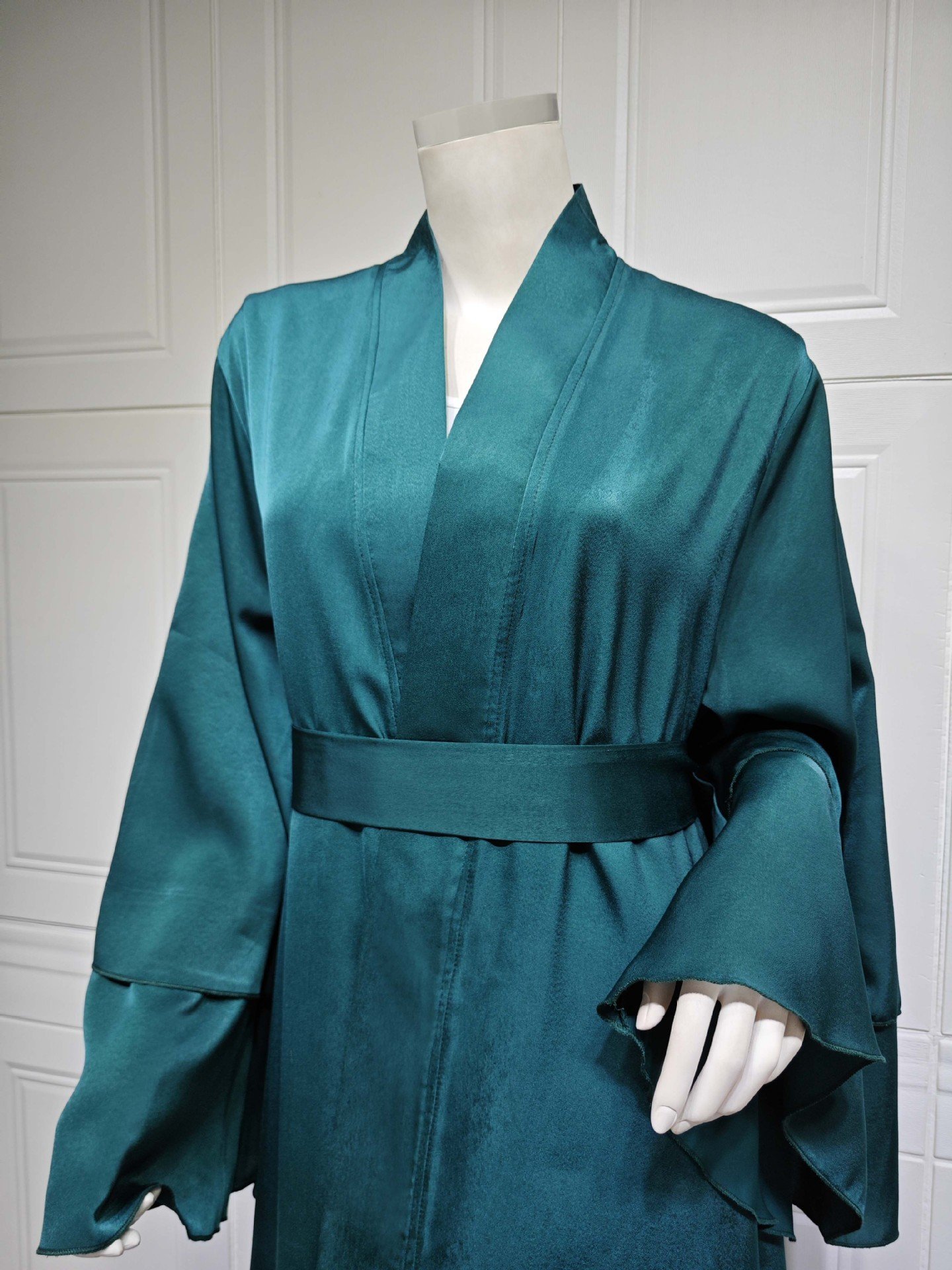 Elegant Special Occasion Abayas – Graceful, Modest & Timeless 10 Elegant Special Occasion Abayas – Graceful, Modest & Timeless - Image 10