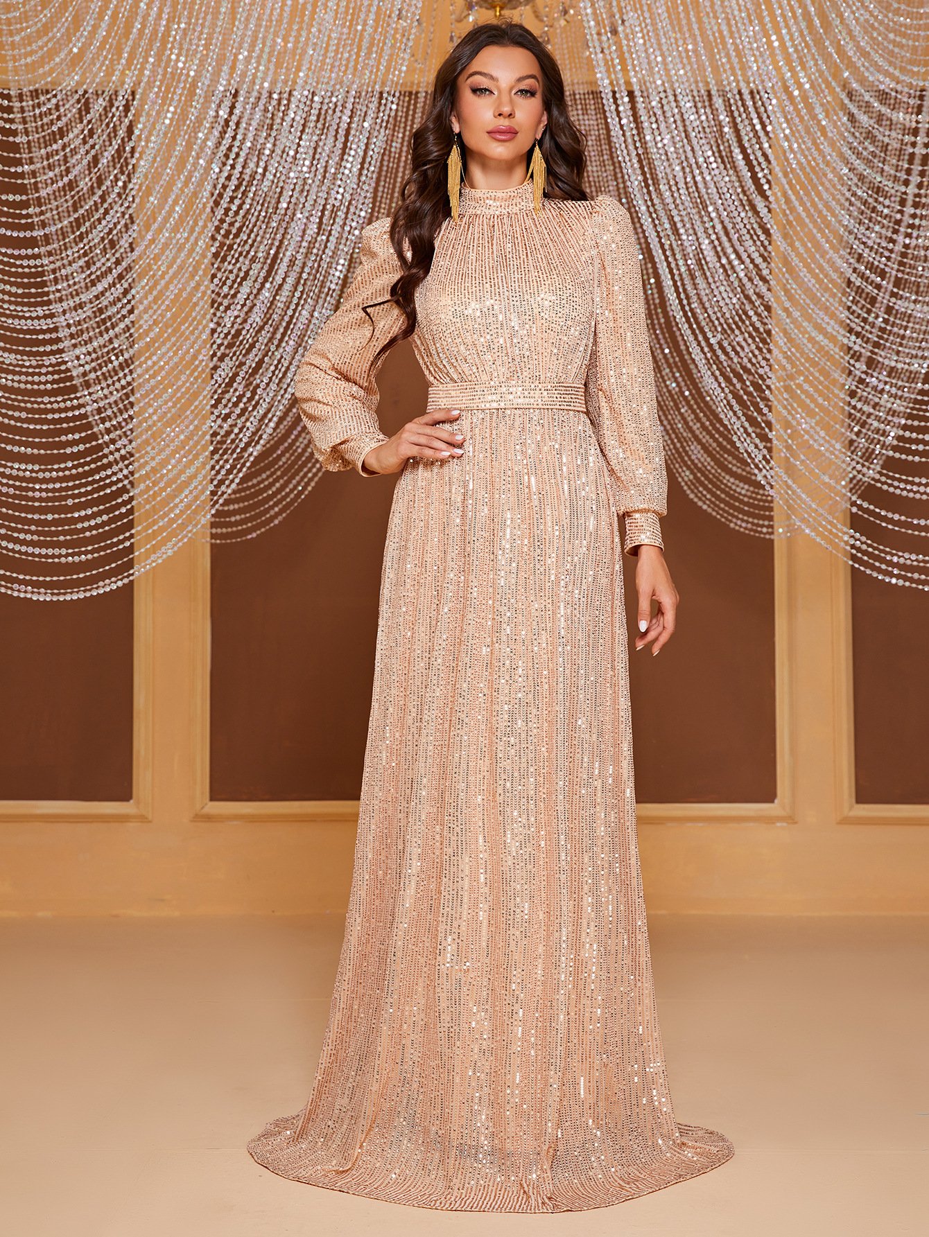 Stunning Plus Size Dresses Wedding Dresses â Elegant & Flattering Fit - Champagne , M