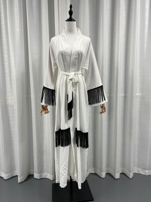 a mannequin wearing a robe, Abaya dresses