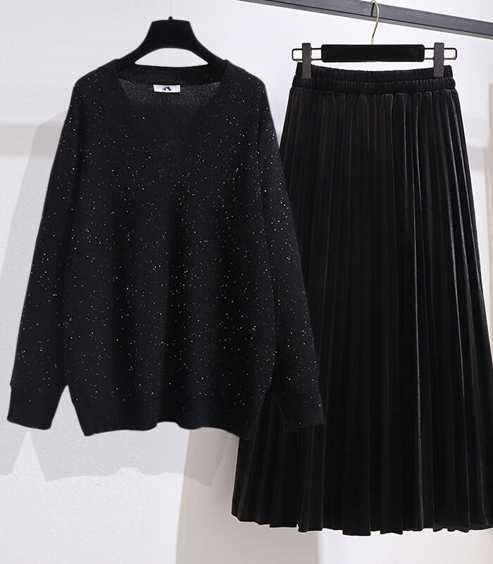 Fat Sister V-neck Sweater Korean Style Gold Velvet Skirt