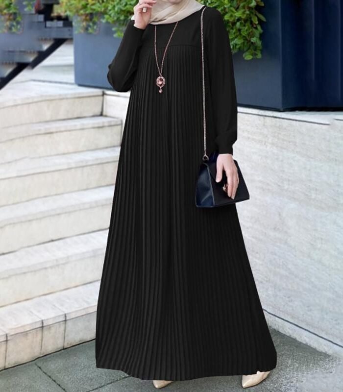 Alternative view of abaya fashion model,