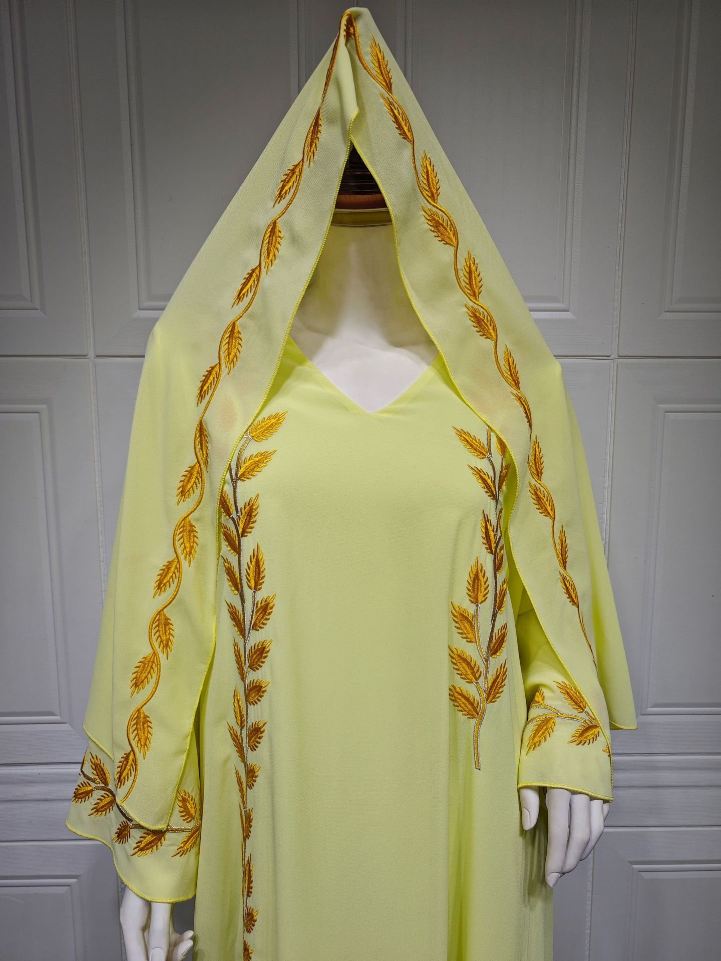 Chiffon Long Muslim Embroidered Crew Neck Dress With Headscarf,fashion abayas - Light Yellow And Headscarf , L