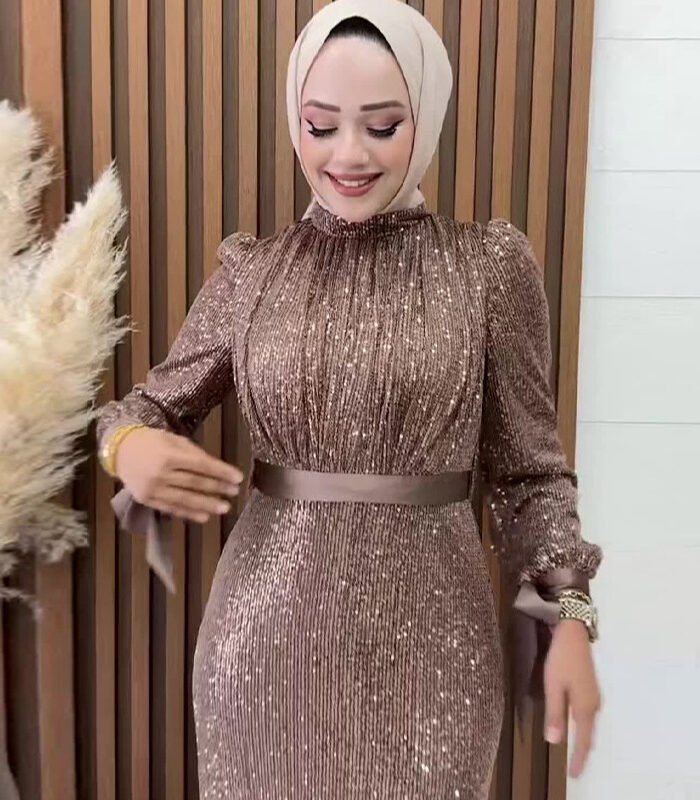a woman in a dress, abaya fashion in usa