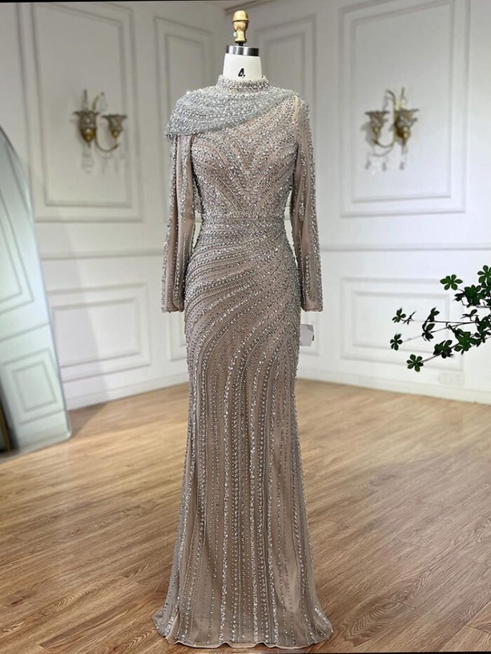 a dress on a mannequin, wedding dress for muslim