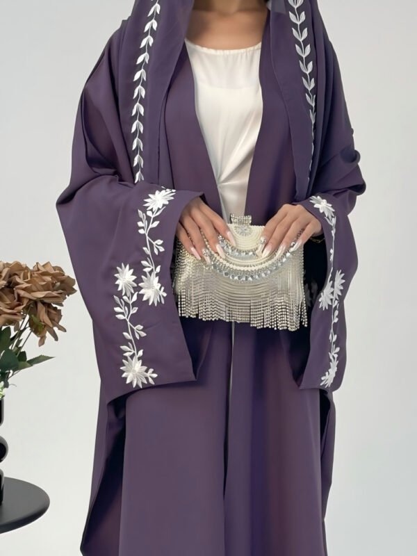 Elegant and Modest: Exploring the Beauty of Woman Muslim Dress , Styles 5 Woman Muslim Dress