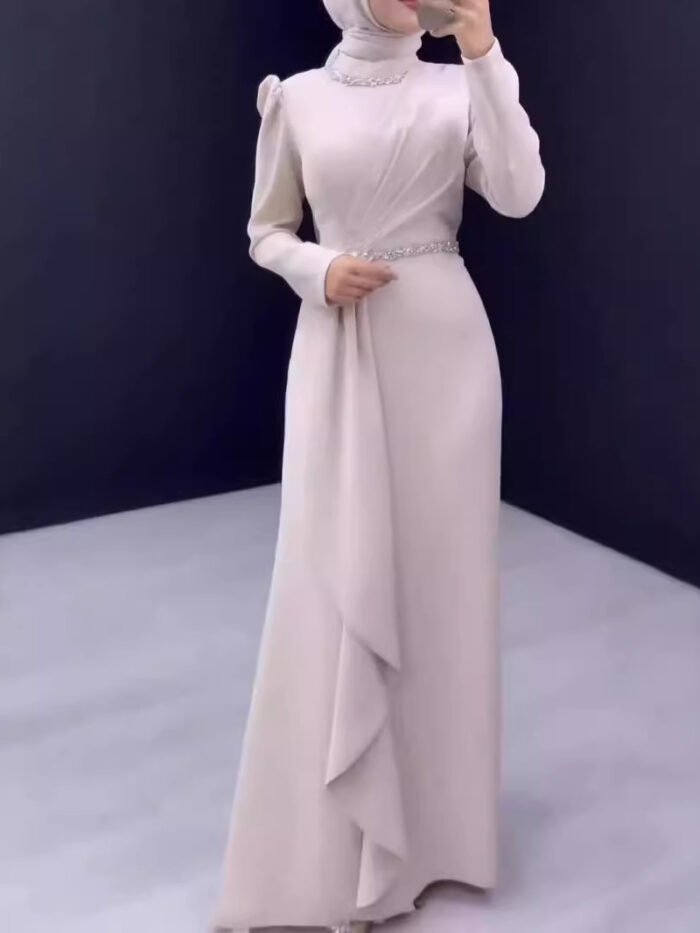 Alternative view of Breathtaking Modest Activewear: Fashion Meets Functionality