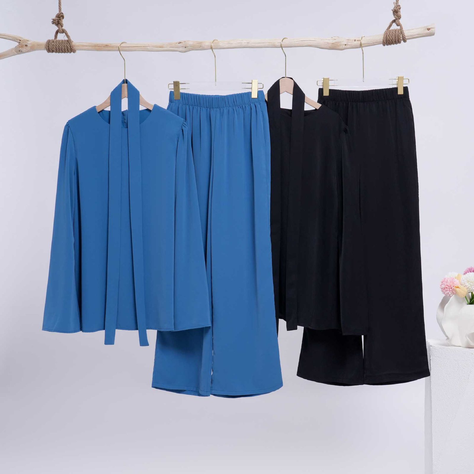 Sophisticated Trousers and Shirt Set – Elegant & Modern Style 3 2