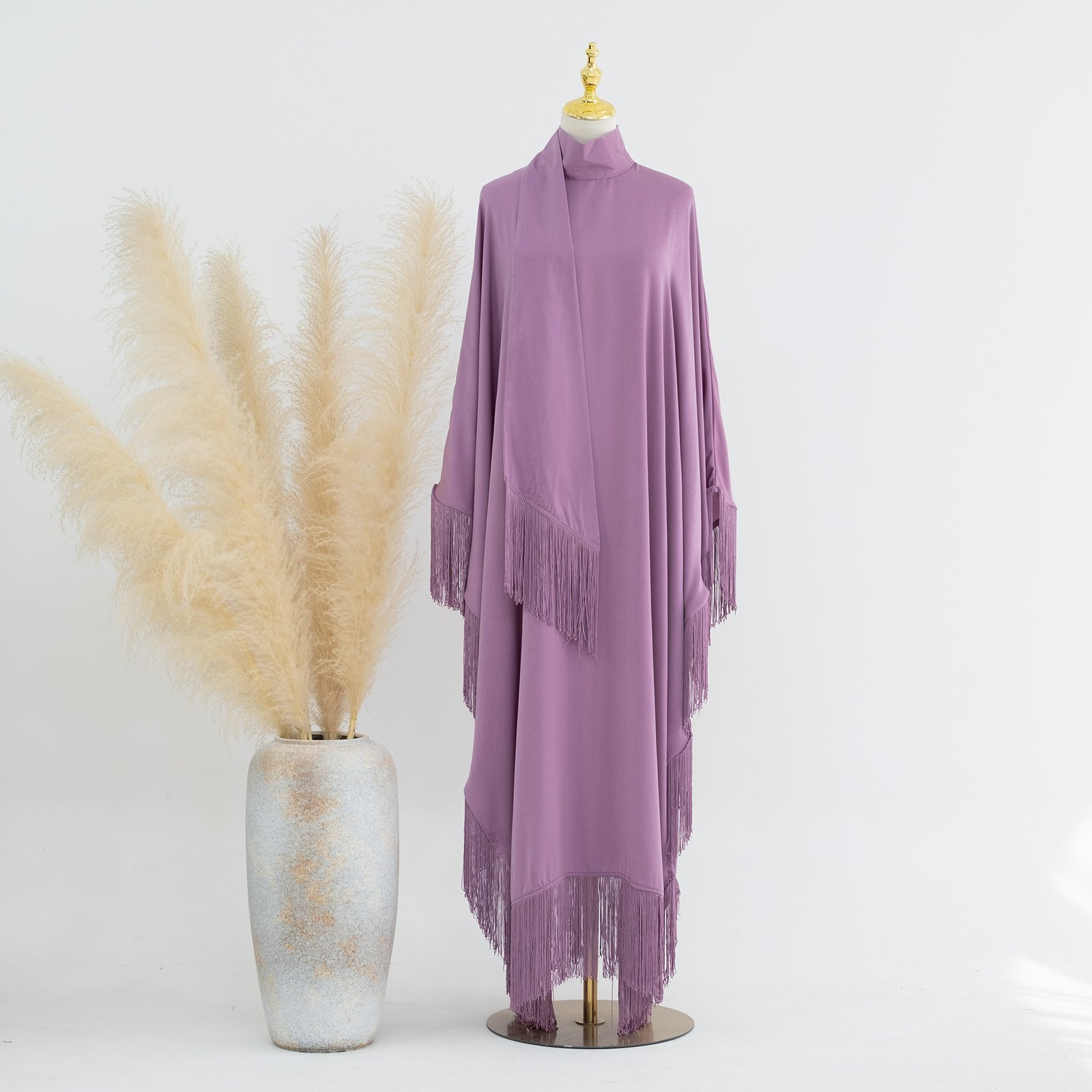 Radiant Modest Evening Gowns Dresses – A Bold Expression of Timeless Glamour 8 6