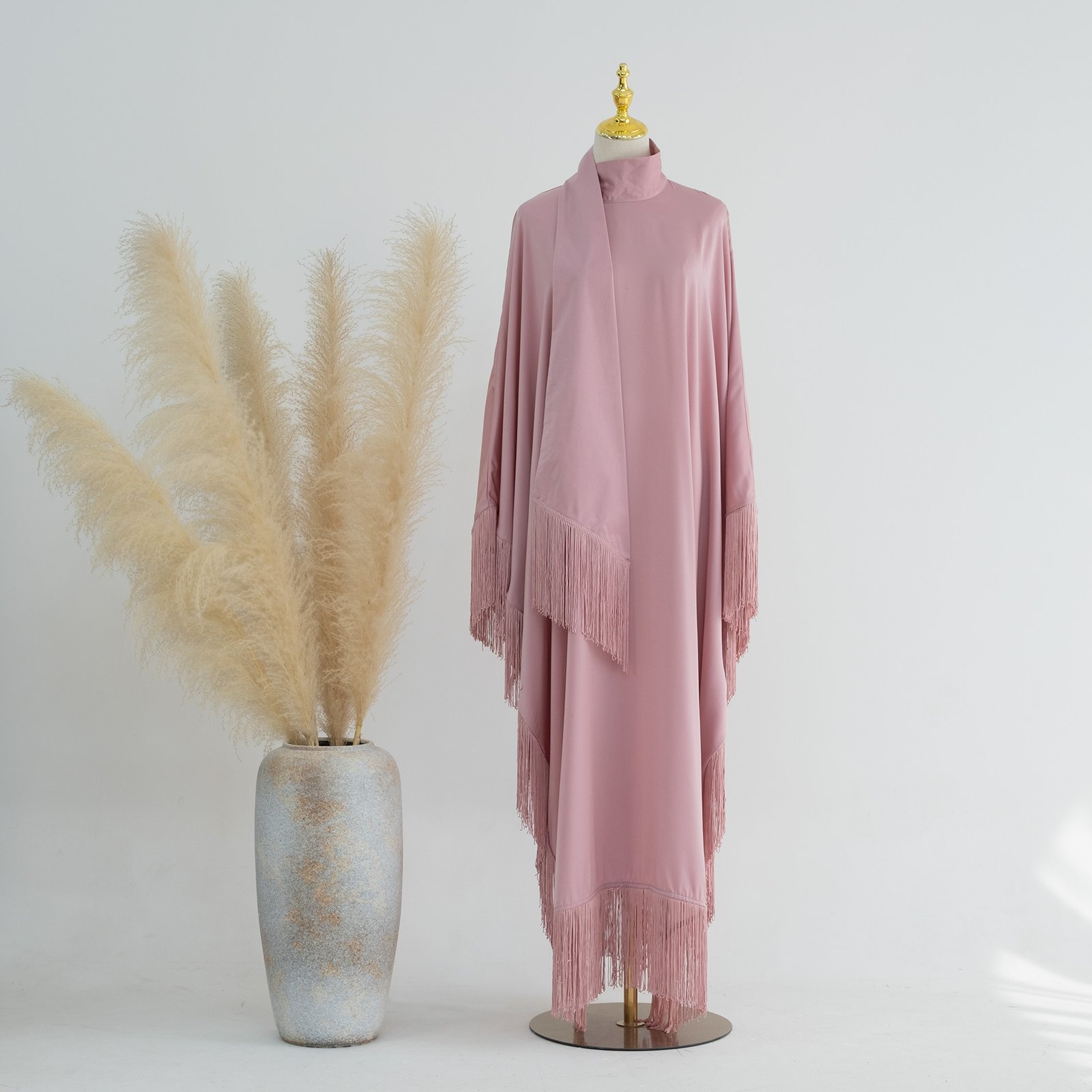Radiant Modest Evening Gowns Dresses – A Bold Expression of Timeless Glamour 9 0|