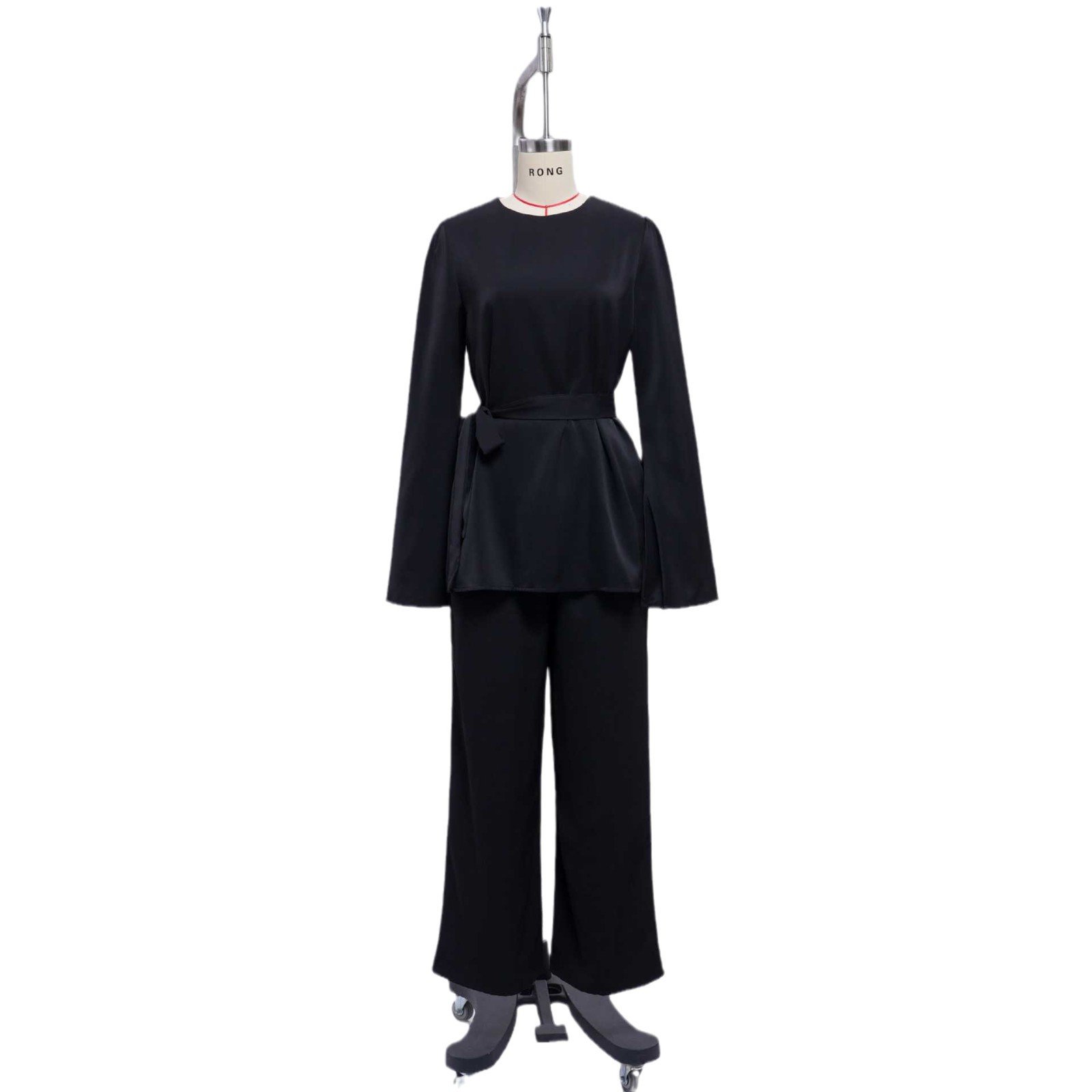 Sophisticated Trousers and Shirt Set – Elegant & Modern Style 5 4