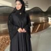 Luxurious عبايه – Three-Dimensional Elegance with Modern Modesty - Image 5
