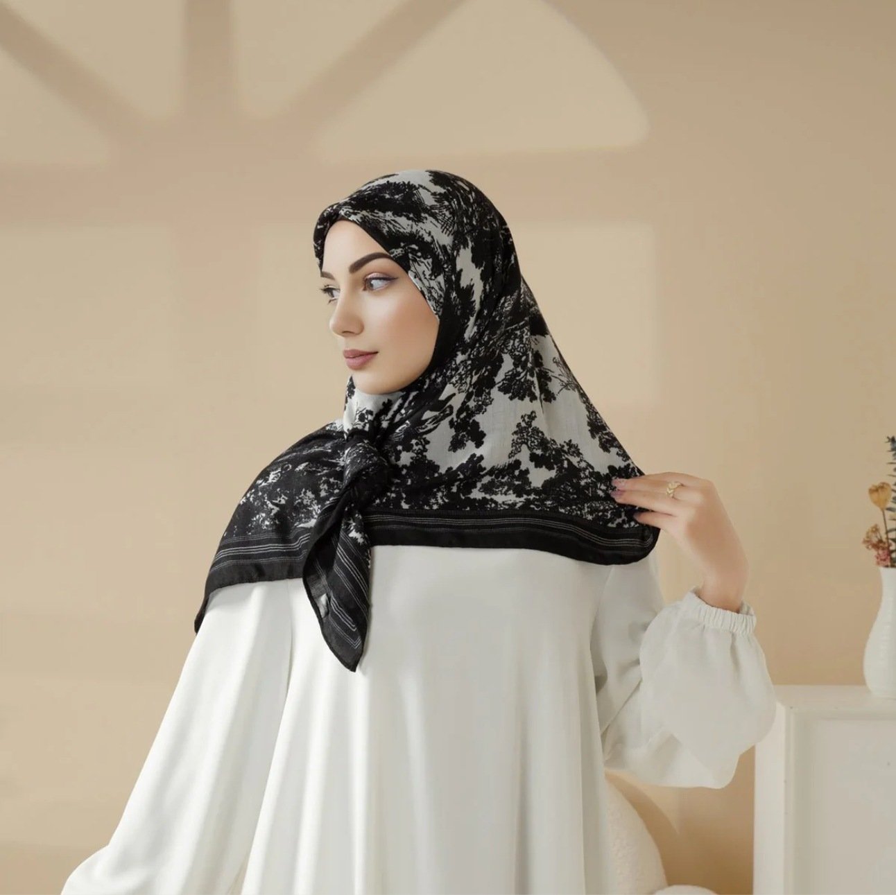 Luxurious Modal Scarf – Soft, Warm & Perfect for Every Occasion 11 11