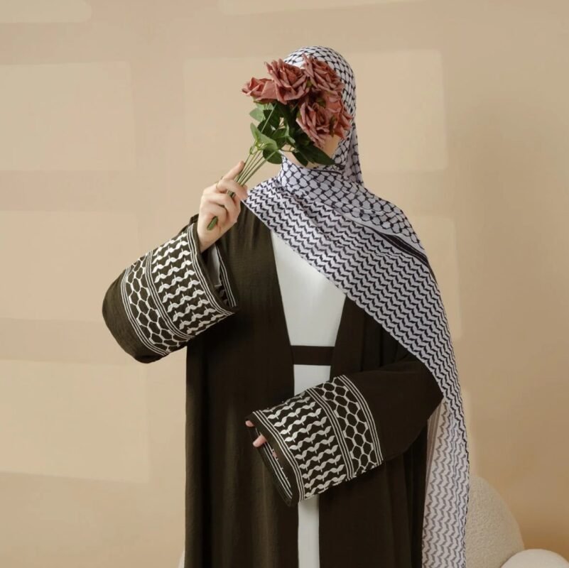 🧕 Yakınımda Abaya Nerede Satın Alınır - En İyi 10 Yerel ve Çevrimiçi Seçenek (Nihai Kılavuz) 3 Yakınımda Abaya Nerede Satın Alınır