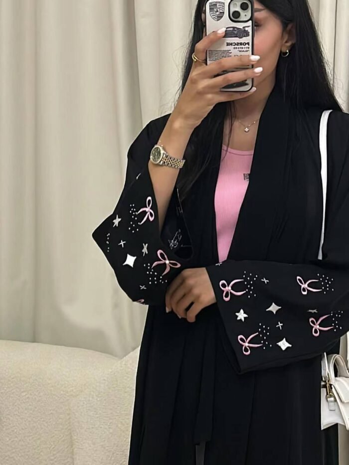 Alternative view of 🖤 Majestic Flow Open Abaaya – Black Swing-Cut Long Sleeve Abaya with Matching Headscarf