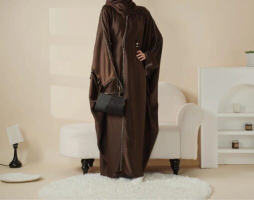 Stunning Dress Soft – Flowing Batwing Sleeves & Elegant Comfort 68 0|