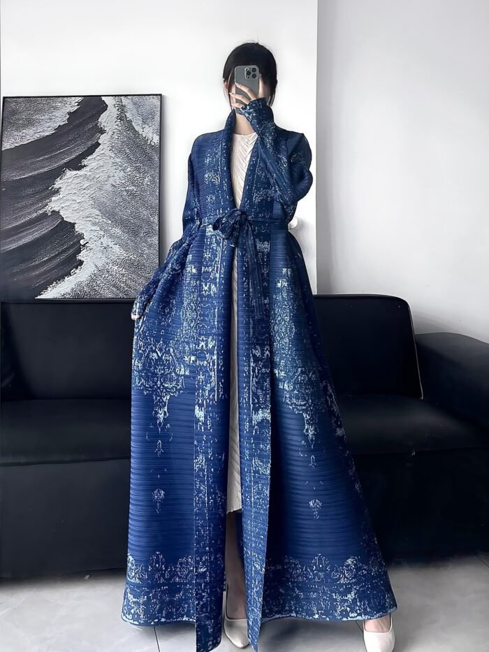 Alternative view of Glamorous Winter Abayas – Folded Elegance for Chilly Seasons
