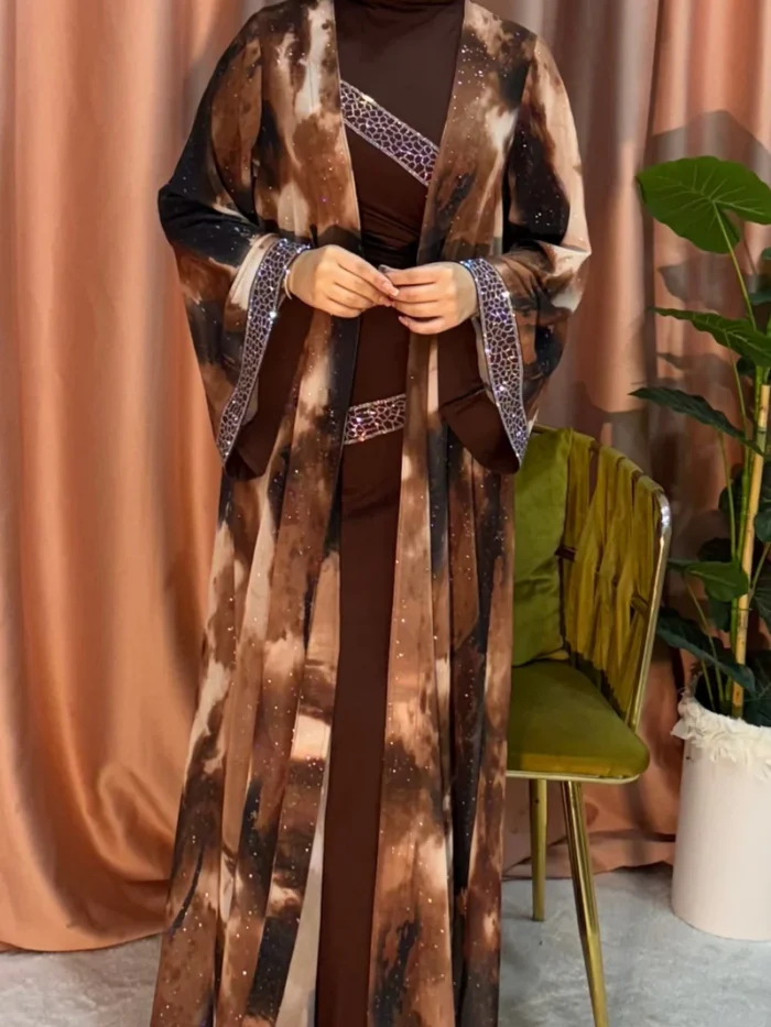layered abaya