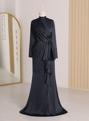 ¿Qué es la ropa Abaya? 5 poderosas ideas sobre este símbolo intemporal de la moda modesta 6 etegi firfirli onu drapeli saten abiye b9ee
