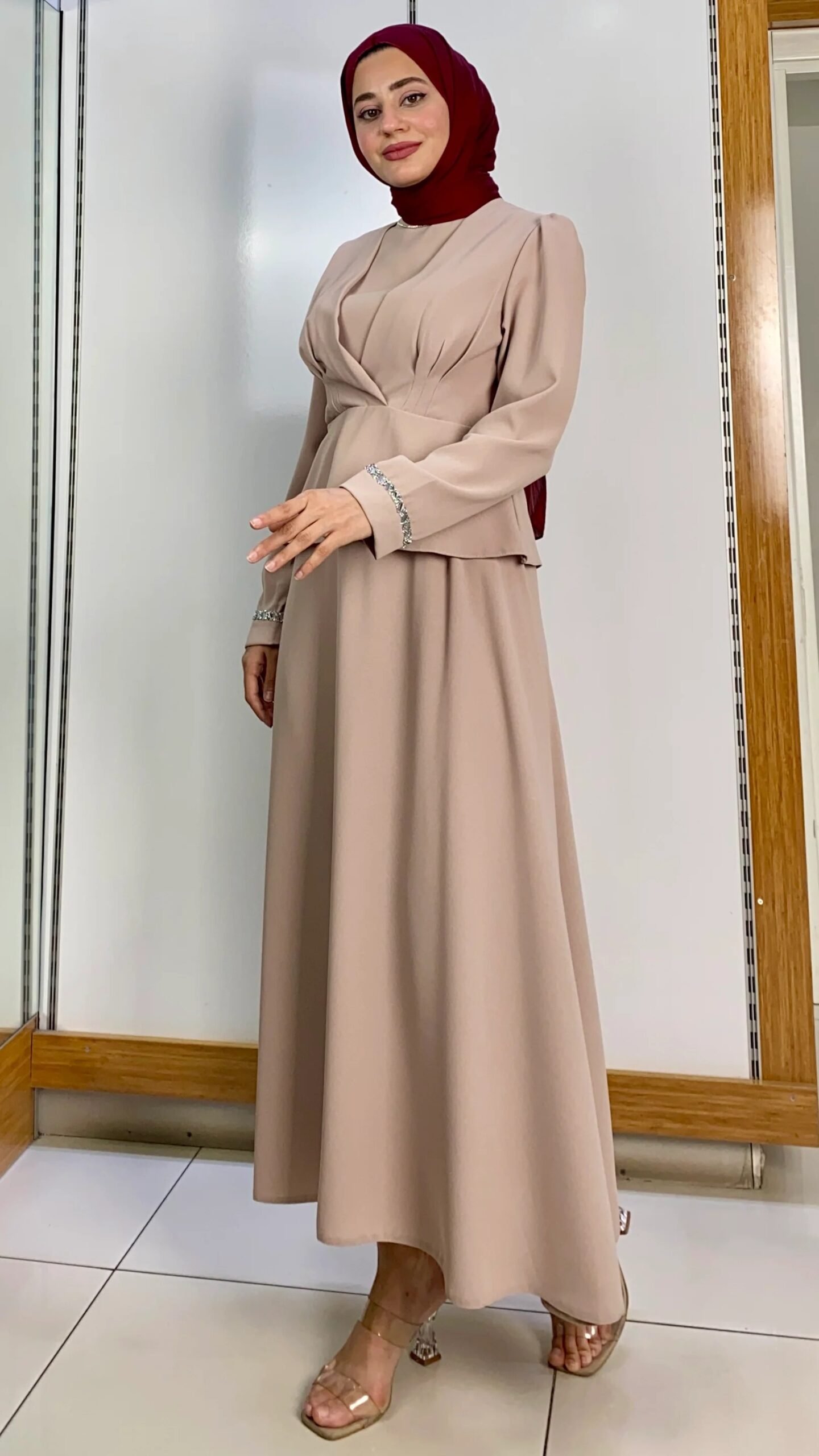 Stunning Skirt Suit Black – Pearl Neck Skirt Suit in Crepe (Red/Navy/Beige) 8 Stunning Skirt Suit Black – Pearl Neck Skirt Suit in Crepe (Red/Navy/Beige) - Image 8