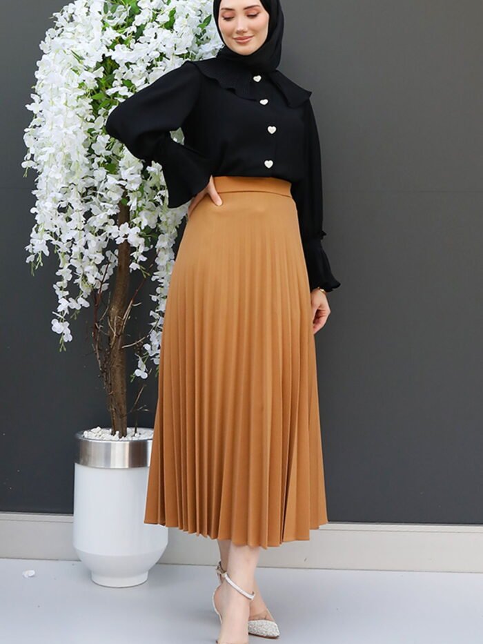 Alternative view of Pleated Skirt Light Brown