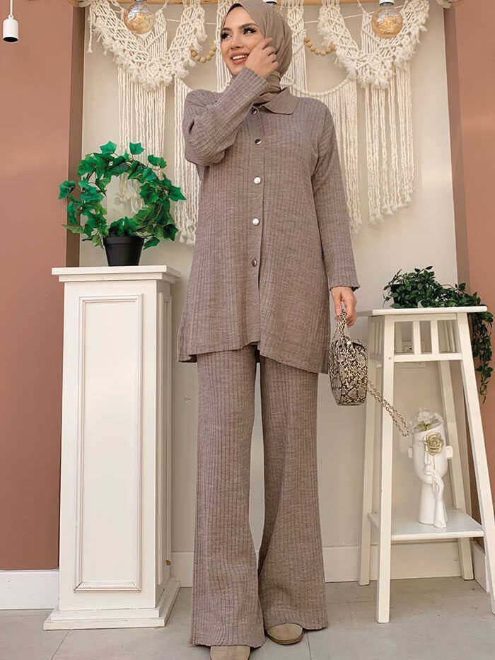 trouser and sweater