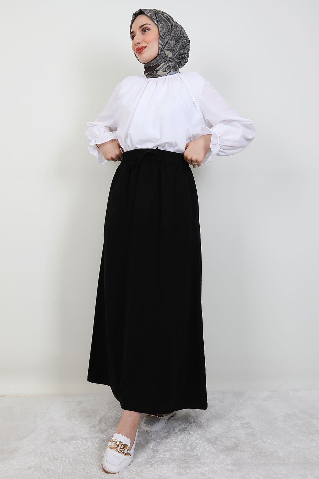 Elastic Waist Pocket Skirt Black 1 Elastic Waist Pocket Skirt Black