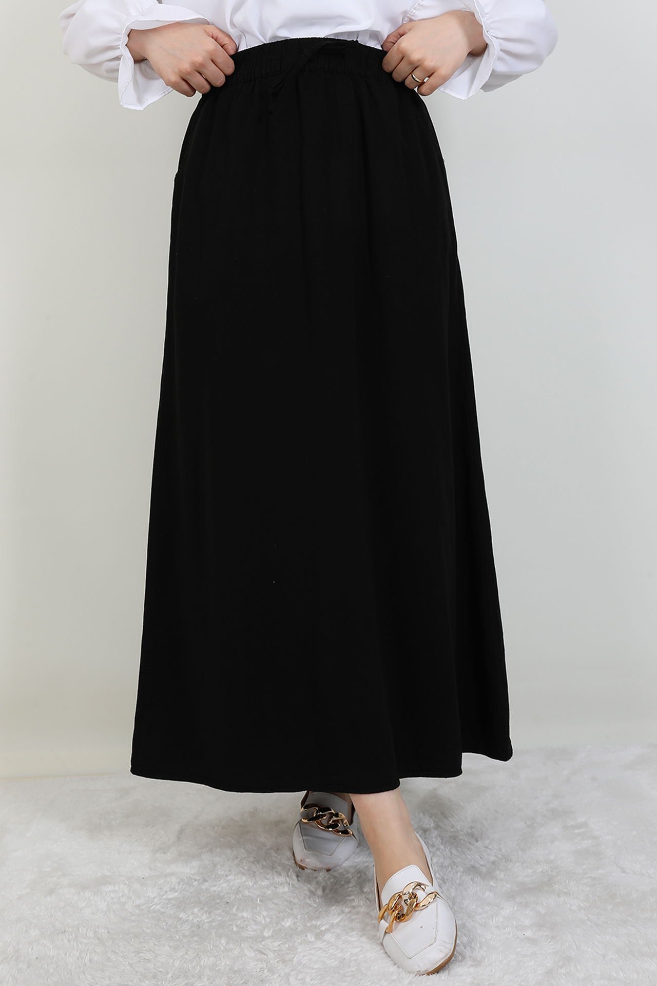 Elastic Waist Pocket Skirt Black 3 Elastic Waist Pocket Skirt Black - Image 3