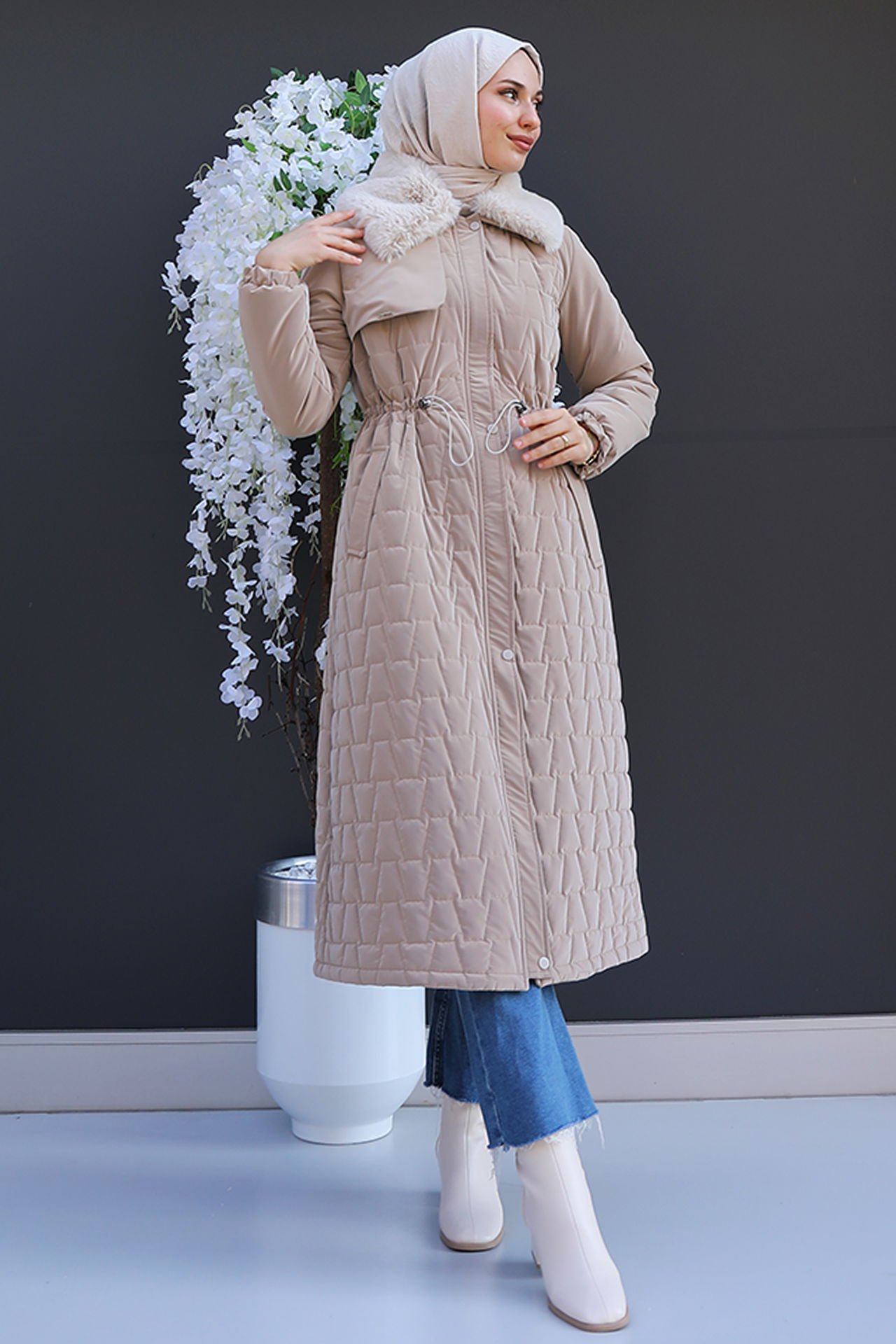 Lotus Coat Beige