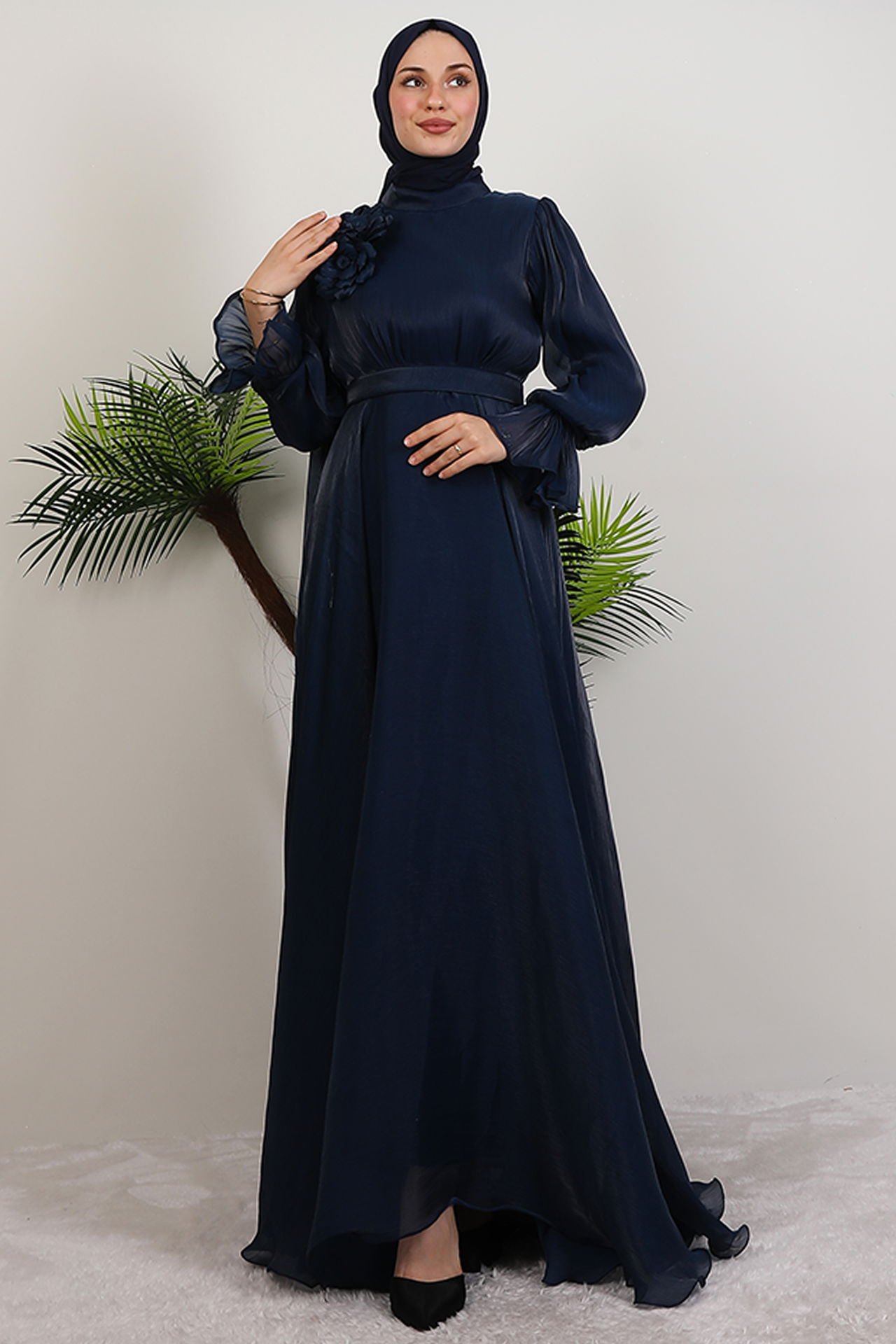 Off-the-Shoulder Cape Dress in Lilac - 38 , Dress