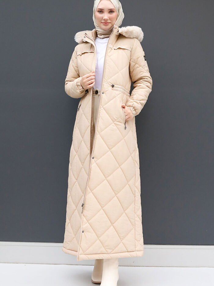 Aysema Furry Puffer Jacket Light Powder