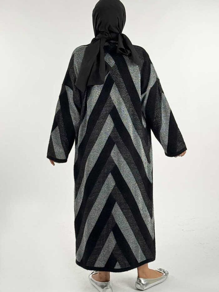 Alternative view of Geometric Patterned Glittery Cardigan 18328 Black-Silver