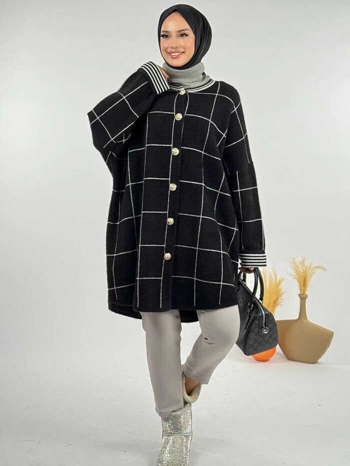 Square Striped Buttoned Cardigan 18329 Black-Ecru
