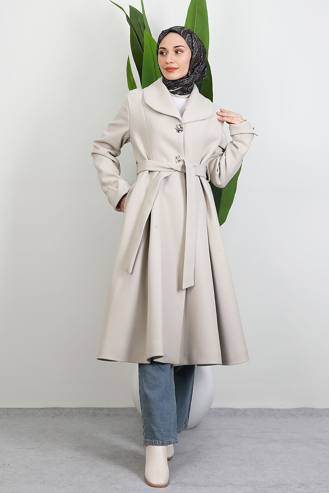 Pleated Detail Coat Cream