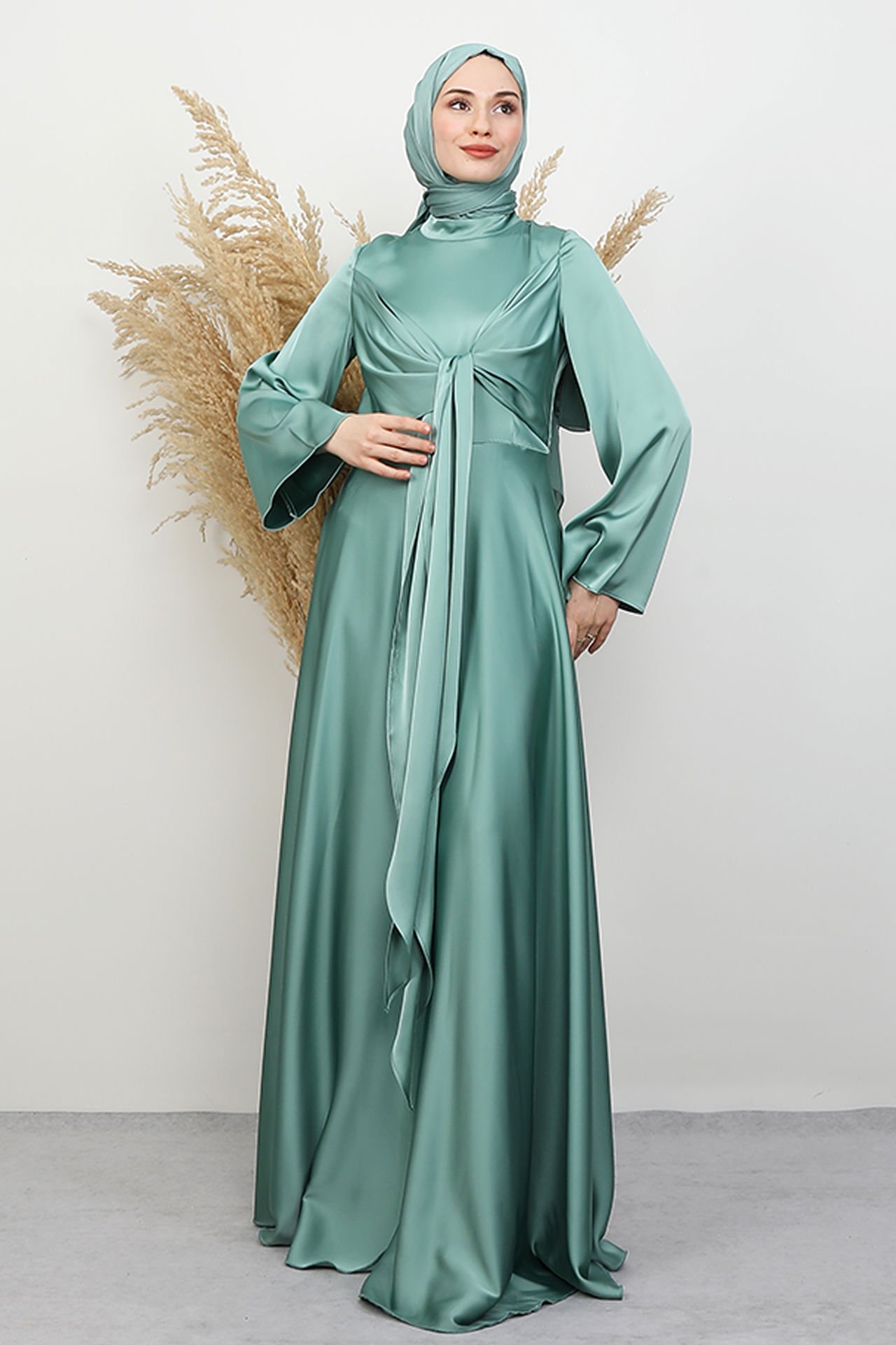 Erim Satin Evening Dress Emerald 6 Erim Satin Evening Dress Emerald - Image 6